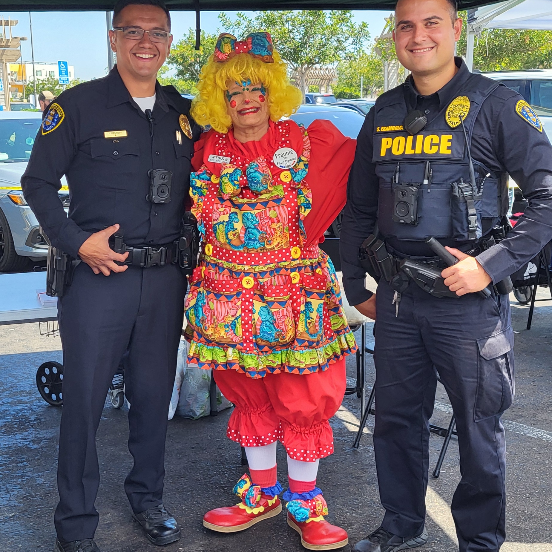 Frannie the Clown with police
